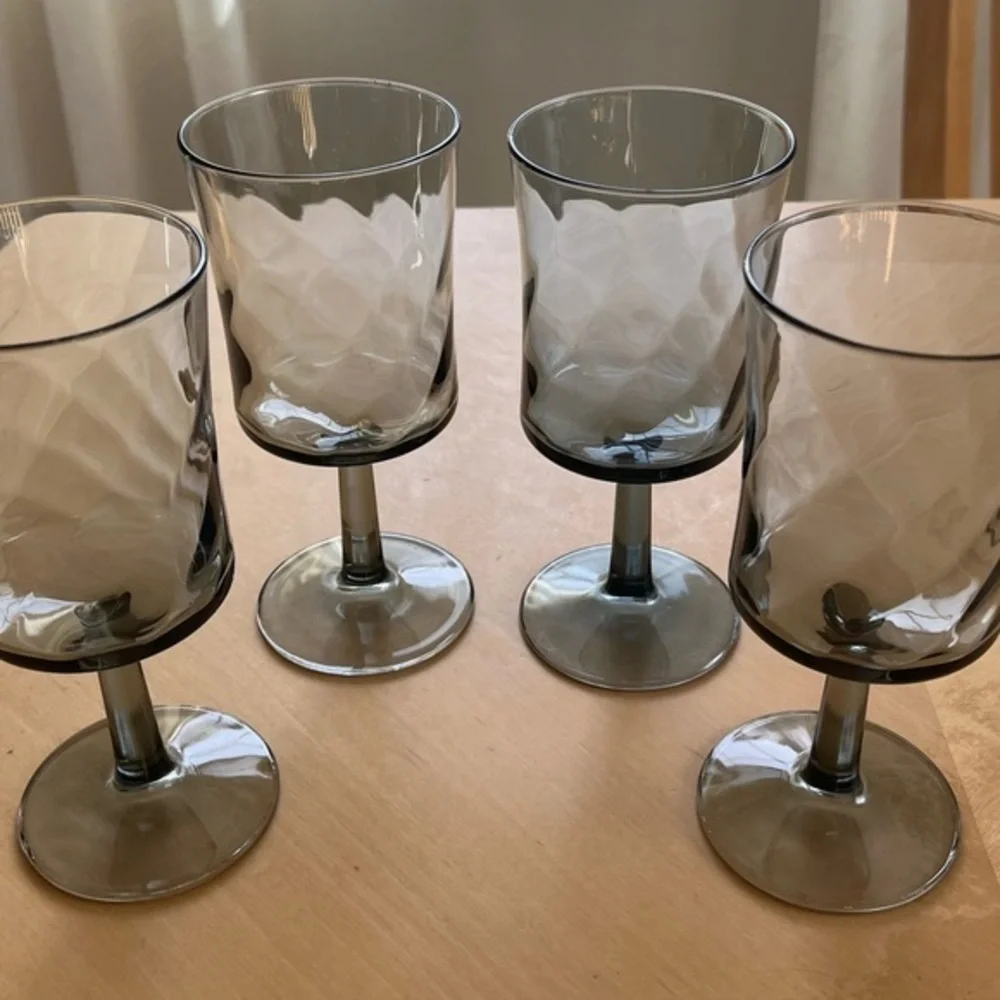 Vintage Libbey Smoke Gray Optic Swirl goblet set of 4, 8 oz.